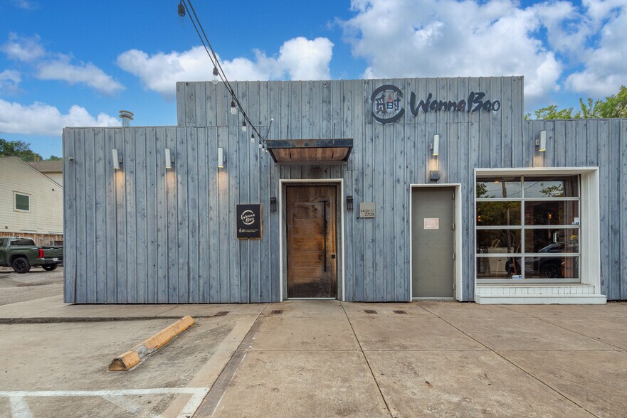 More Photos Of 2708 Bagby St, Houston Restaurant For Sale
