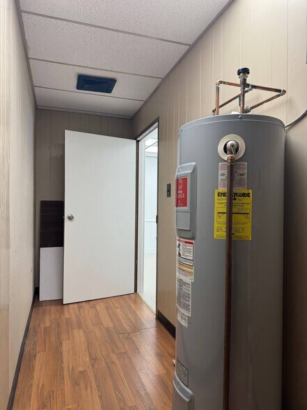 More Photos Of 201 Westfield St, West Springfield General Retail For Lease