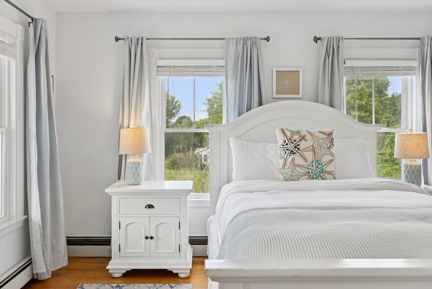 More Photos Of 201 Snowball Hill Rd, New Harbor Hotel For Sale