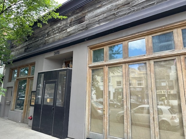 Primary Photo Of 2472 Yonge St, Toronto Restaurant For Lease