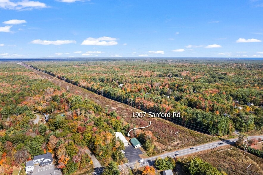 More Photos Of 1907 Sanford Rd, Wells General Retail For Sale