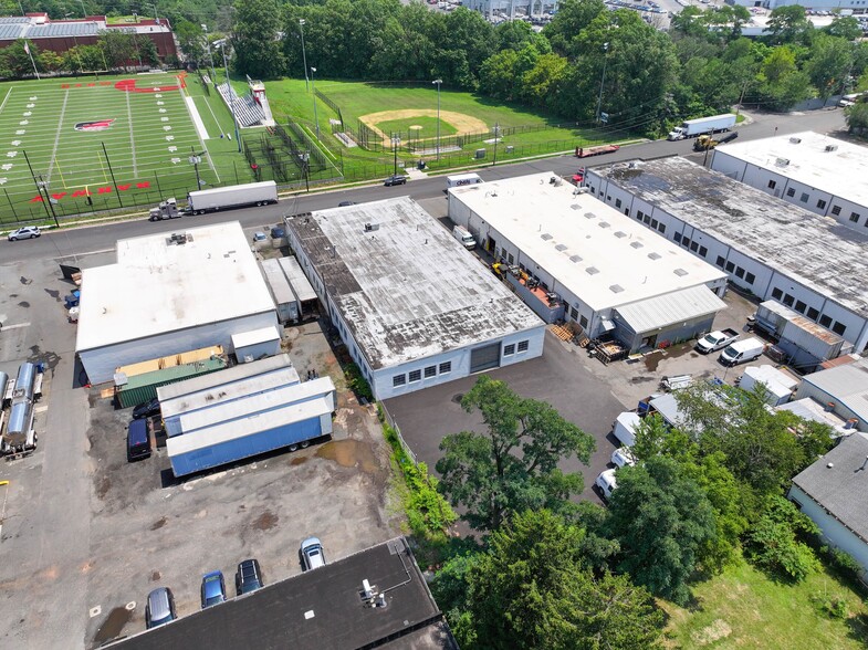 Primary Photo Of 868 Elston St, Rahway Manufacturing For Lease
