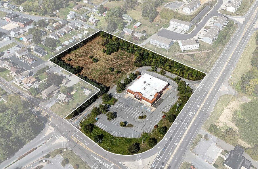 Primary Photo Of 7719 Main St, Fogelsville Land For Lease