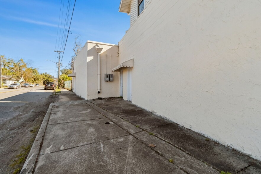 More Photos Of 715 McDuff Ave N, Jacksonville Storefront Retail Residential For Sale