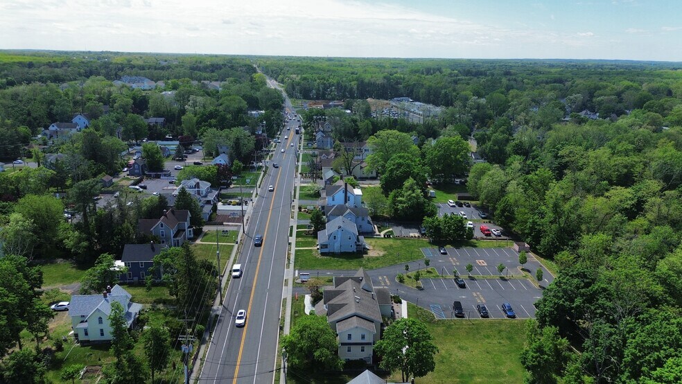 More Photos Of 33 N Main St, Marlboro Office For Lease