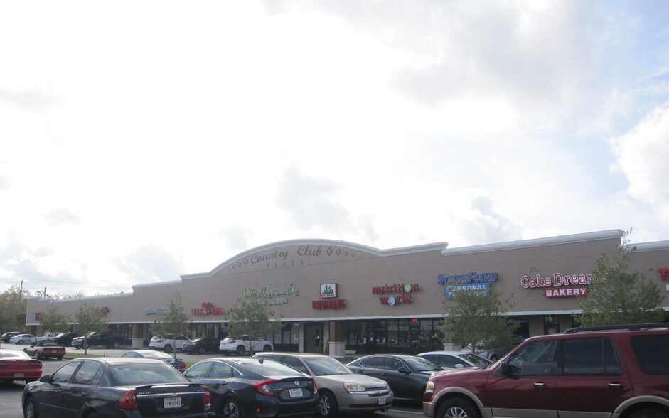 More Photos Of 2514-2550 E Broadway St, Pearland Unknown For Lease