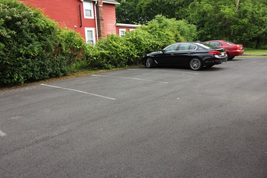 More Photos Of 1719 Old Trenton Rd, Princeton Junction Coworking Space