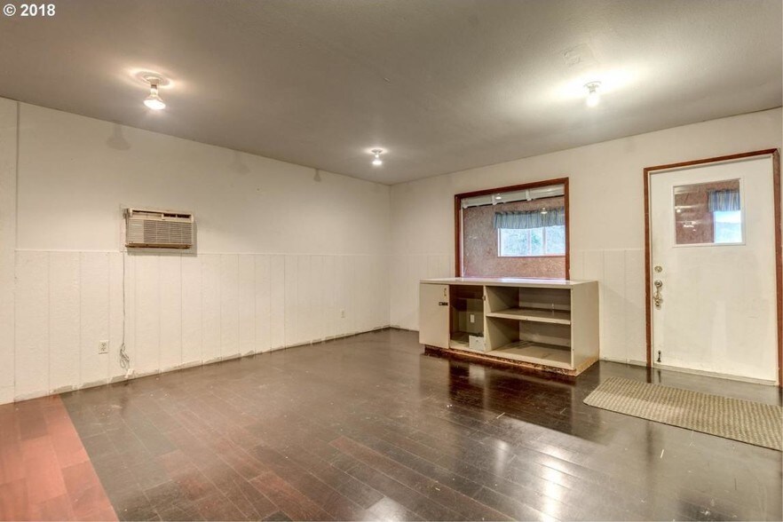 More Photos Of 39618 NE 216th Ave, Amboy Freestanding For Sale