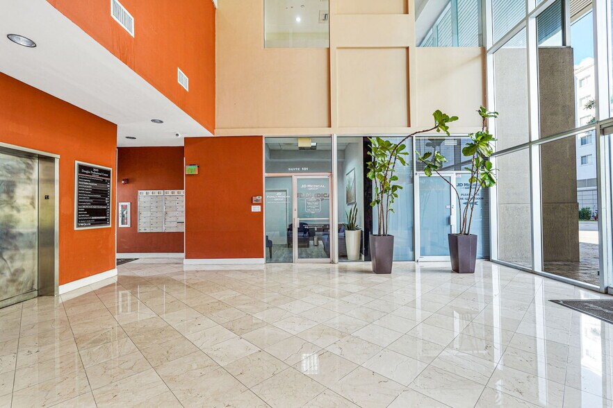More Photos Of 2645 SW 37th Ave, Miami Medical For Sale