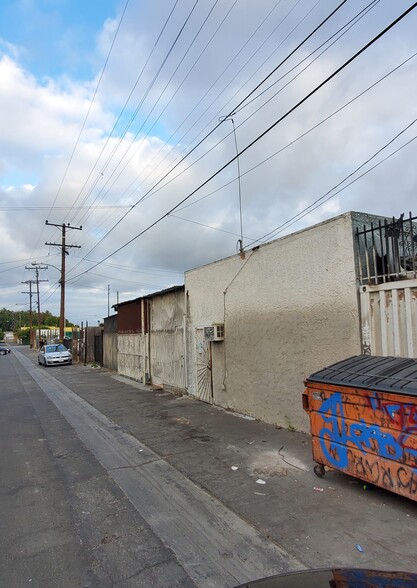 More Photos Of 1145 Firestone Blvd, Los Angeles Warehouse For Sale