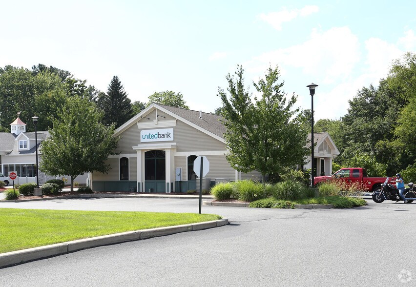 More Photos Of 168 Southampton Rd, Westfield Bank For Lease