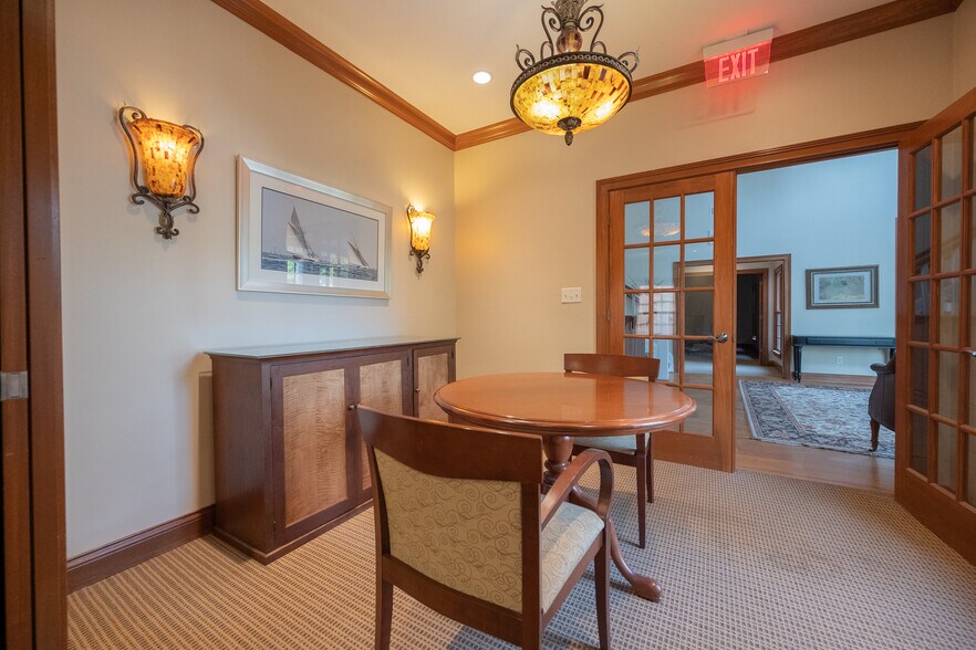 More Photos Of 7775 Cooper Rd, Montgomery Office For Lease