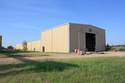 More Photos Of 2101 S East Ave, Cushing Warehouse For Lease