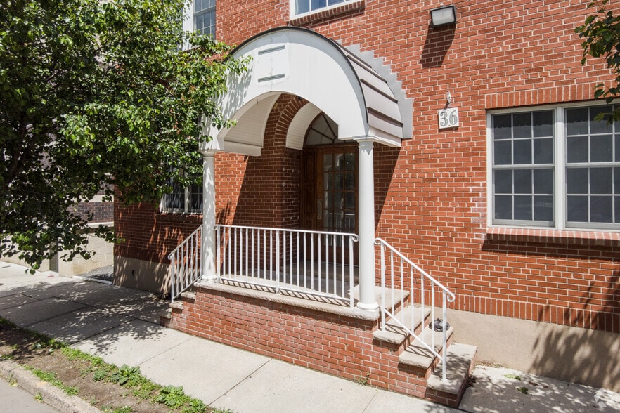 More Photos Of 36 Bergen St, Hackensack Loft Creative Space For Sale