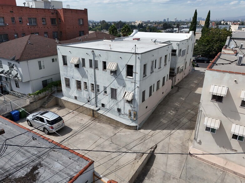 More Photos Of 328 N Mariposa Ave, Los Angeles Apartments For Sale