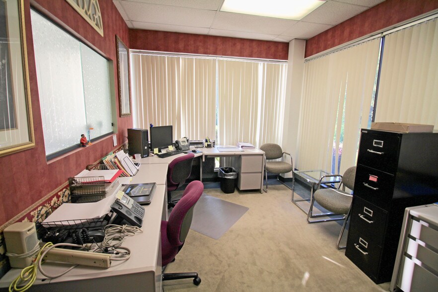More Photos Of 200 Mineral Springs Rd, Rockaway Medical For Lease