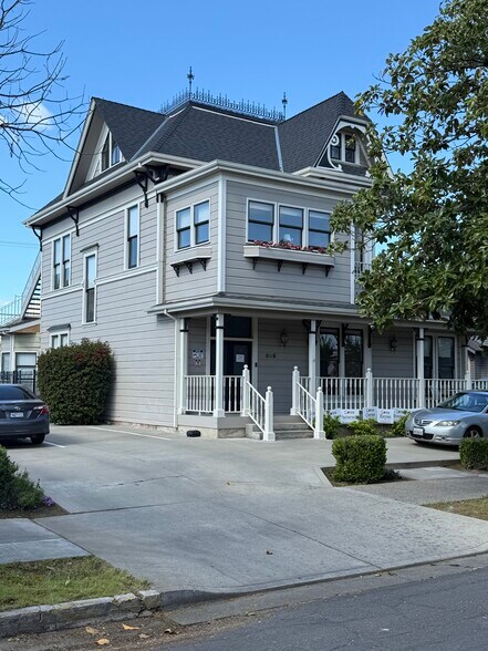 More Photos Of 909 14th St, Modesto Office For Lease