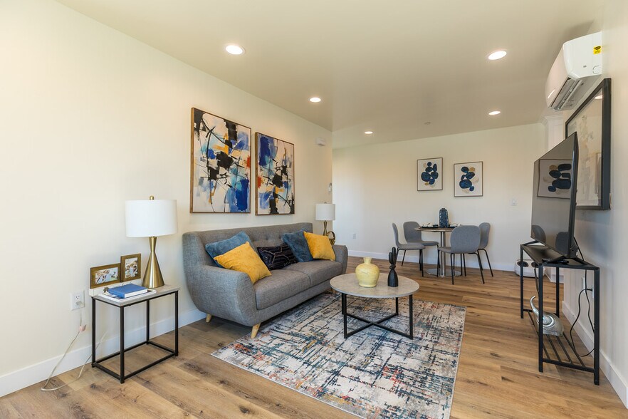 More Photos Of 837 S 47th St, San Diego Apartments For Sale