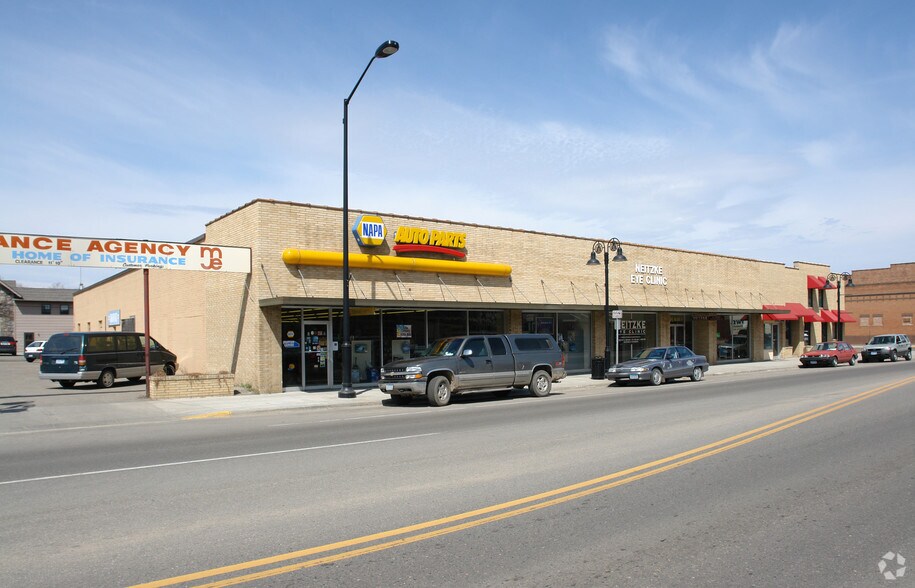 More Photos Of 305 Jefferson St S, Wadena Storefront Retail Office For Sale
