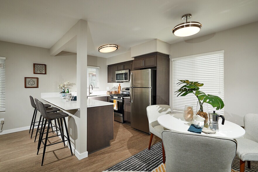 More Photos Of 4657 Felton St, San Diego Apartments For Sale