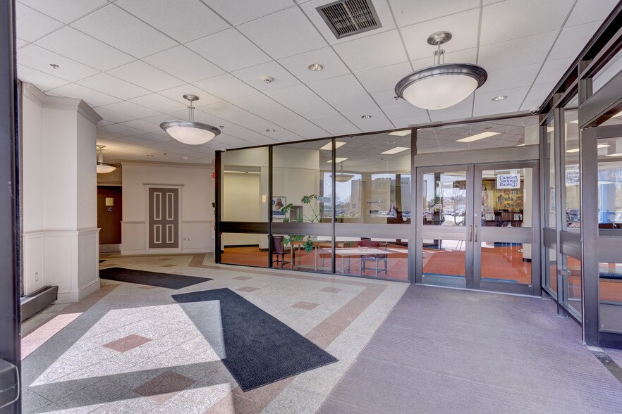 More Photos Of 80 Exchange St, Bangor Office For Lease