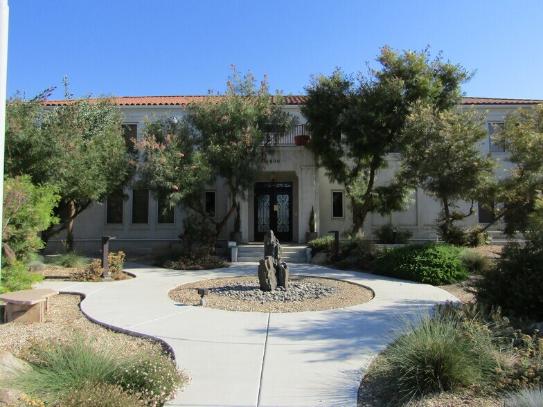 More Photos Of 1600 Norris Rd, Bakersfield Office For Sale