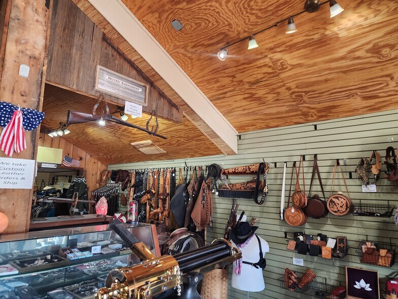 More Photos Of 302 E Fremont St, Tombstone Freestanding For Sale