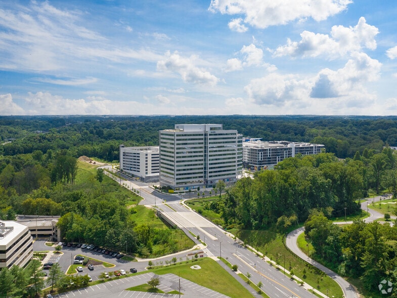 More Photos Of 6100 Merriweather Dr, Columbia Office For Sale