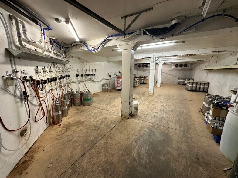 More Photos Of 638 Lake St, Wilson Freestanding For Sale