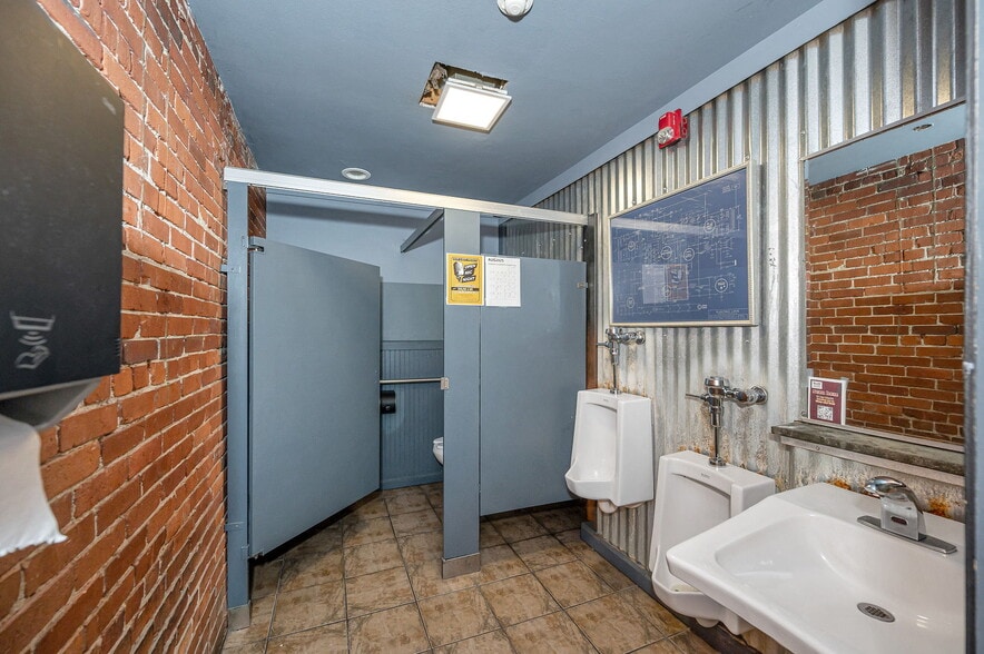 More Photos Of 197 Market St, Lowell Restaurant For Sale