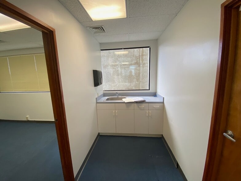 More Photos Of 321 N Kuakini St, Honolulu Medical For Sale