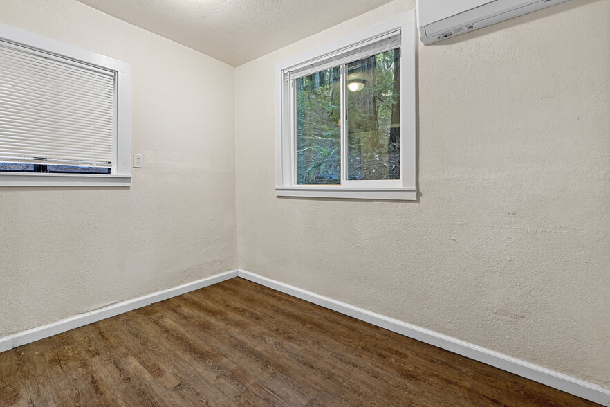 More Photos Of , Willits Unknown For Sale