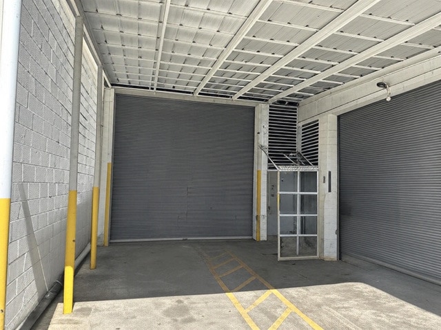 More Photos Of 2014 Homerule St, Honolulu Warehouse For Lease