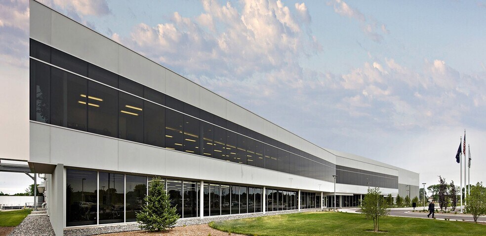 More Photos Of 2700 S Saginaw Rd, Midland Manufacturing For Sale