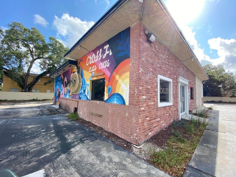 More Photos Of 700 W Las Olas Blvd, Fort Lauderdale Freestanding For Lease