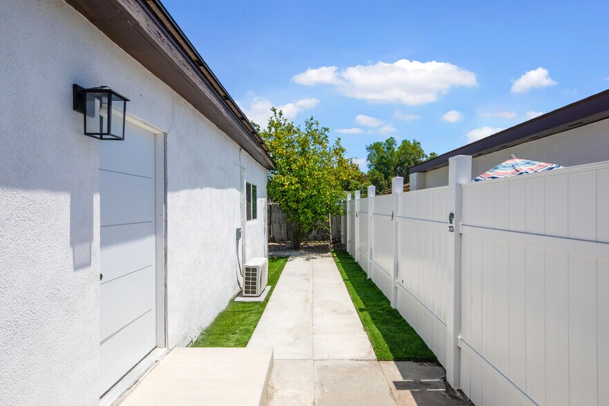 More Photos Of 8247 9th St, Rancho Cucamonga Apartments For Sale