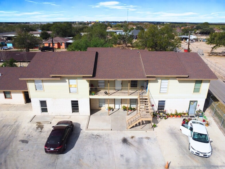More Photos Of 5007 US Highway 83, Rio Grande City Apartments For Sale