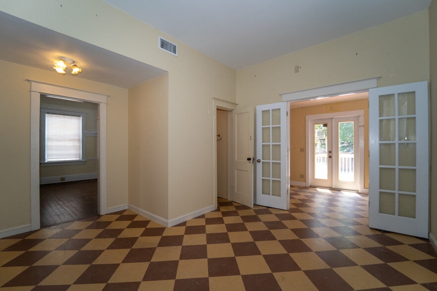 More Photos Of 60 San Marco Ave, Saint Augustine Restaurant For Lease