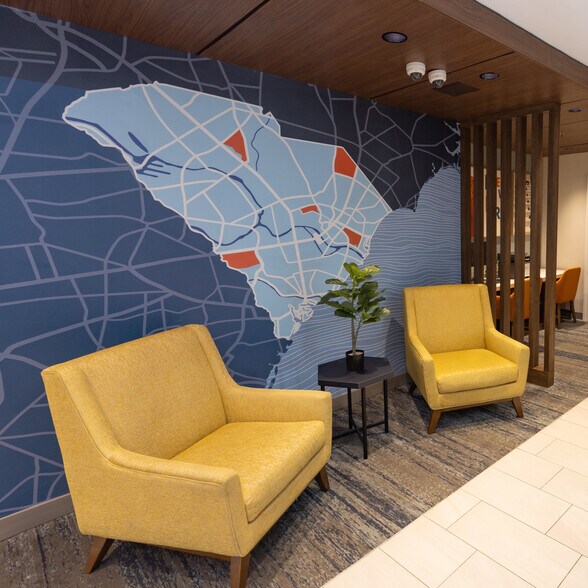 More Photos Of 121 Truman Ave, Newberry Hotel For Sale