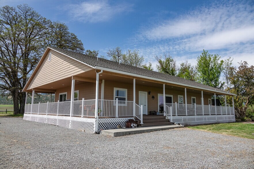 More Photos Of 704 S Phillipe Ln, Montague Land For Sale