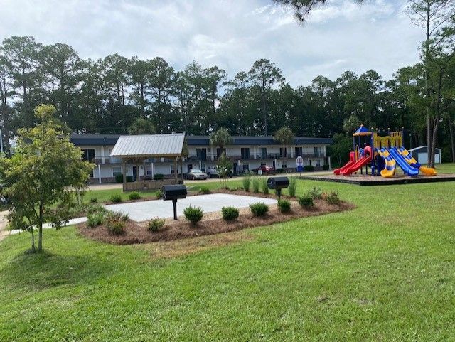 More Photos Of 3605 Gautier Vancleave Rd, Gautier Apartments For Sale