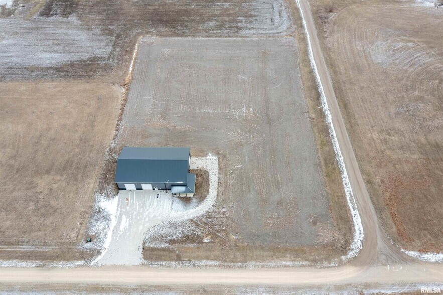 More Photos Of 1202 9th St, Lacon Storefront Retail Office For Sale