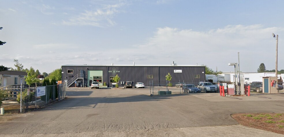 More Photos Of 1385 Industrial Ave, Woodburn Warehouse For Lease