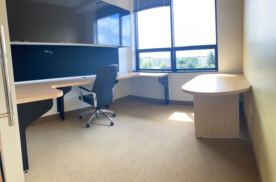 More Photos Of 161 Fort Evans Rd NE, Leesburg Office For Lease