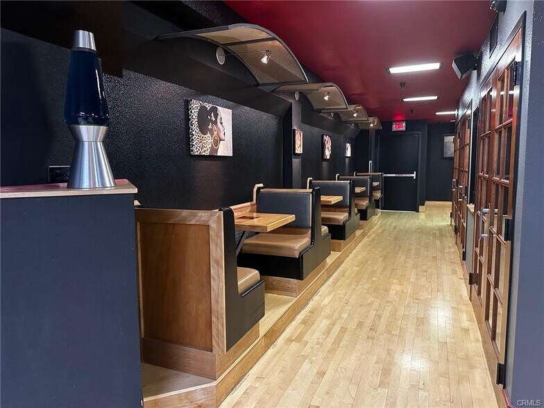 More Photos Of 200 Wall St, Chico Bar For Sale