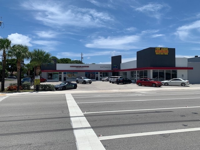 More Photos Of 4242 N Federal Hwy, Fort Lauderdale Freestanding For Lease