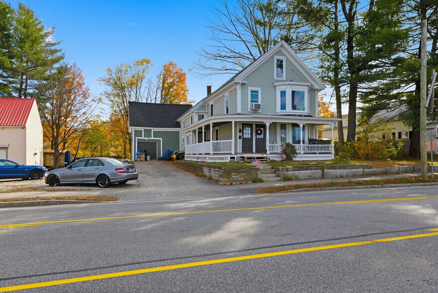 More Photos Of 158 Court St, Laconia Apartments For Sale