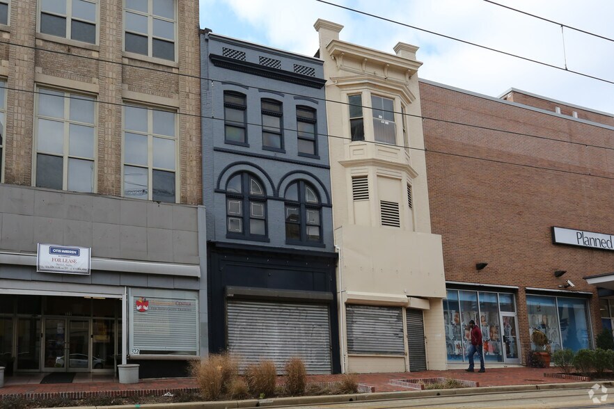 More Photos Of 326 N Howard St, Baltimore Storefront Retail Office For Lease