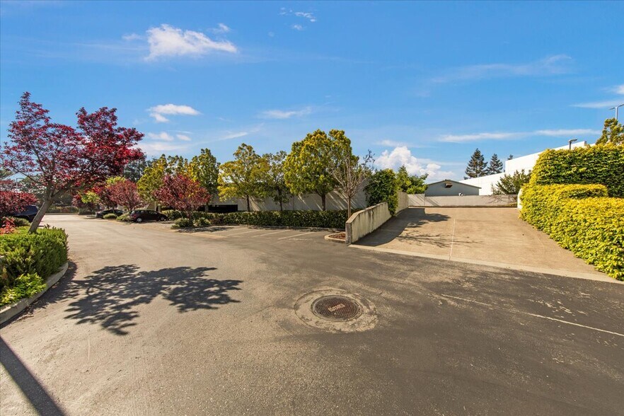 More Photos Of 1450 Veterans Blvd, Redwood City Office For Lease