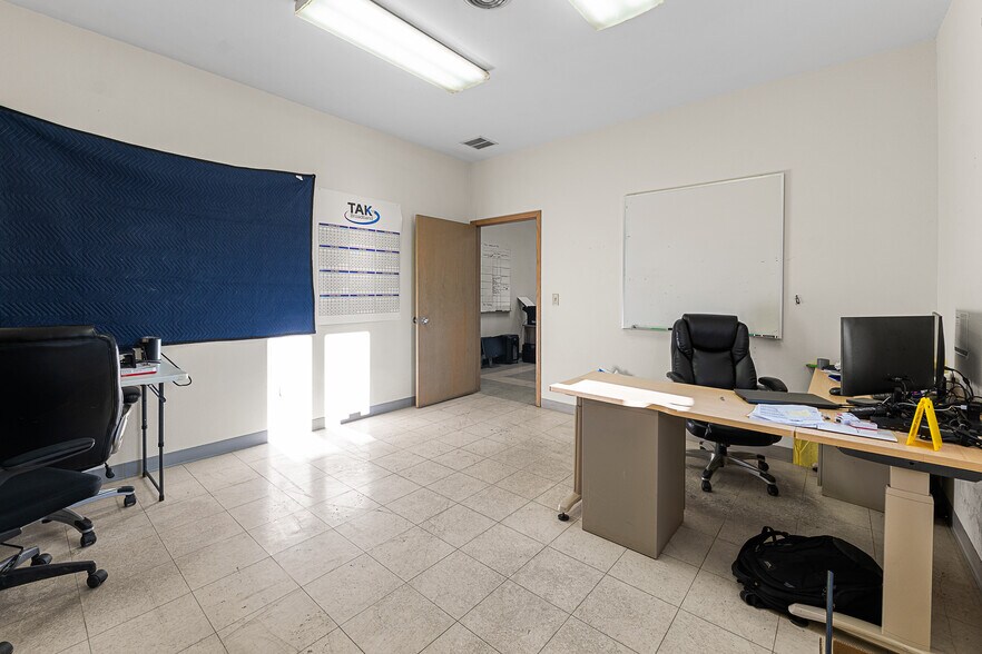 More Photos Of 65 Blodgett Ct, Fond Du Lac Warehouse For Sale